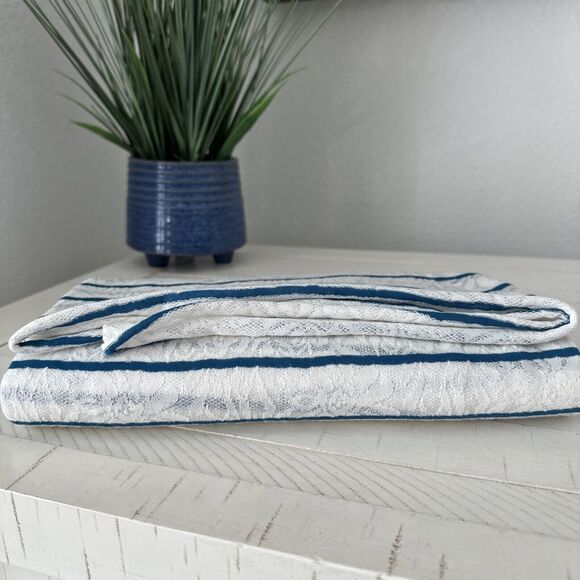 2.25 YARDS & 62" Wide Fabric Floral Lace, Striped Stretch Lightweight Polyester - Picture 3 of 6